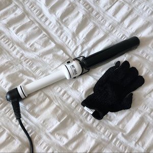 Hot tools curling wand NEVER USED